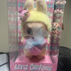 Pop Mart Monsters Lets checkmate