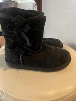 Girls Uggs - Koolaburra