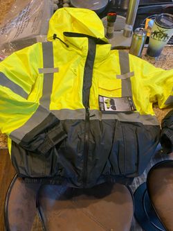 3-In-1 Deluxe High Visibility Bomber Jacket in Green/Black Bottom sz large