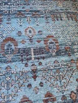 Area rug