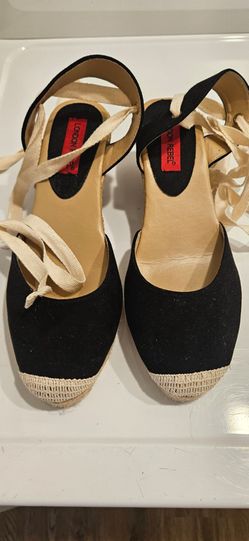 Sandal