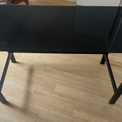 Desk / Table With Glass Top and Metal Legs $20