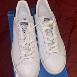 Stan Smiths
