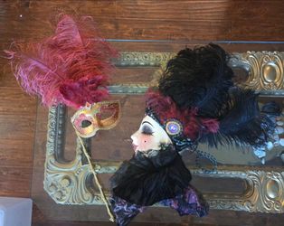 Vintage 1990s Pair of Elegant Venetian-Style Feather Wall Masks (Signed Limited Edition).