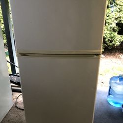 Mini Refrigerator SANYO