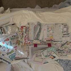 Heidi Swapp Scrapbooking Supplies And Case