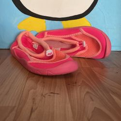 Girls’ Water Shoes
