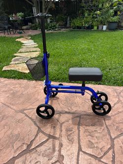 Lightweight Knee Scooter