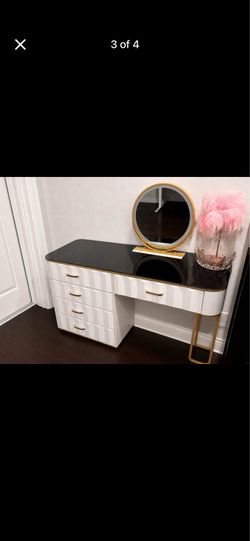 Modern Glam Vanity Desk with Gold Accents & Mirror – Sleek, Spacious & Clutter-Free- with speaker and wireless charging