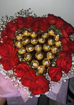 Roses/ Férreo Rocher Bouquet 