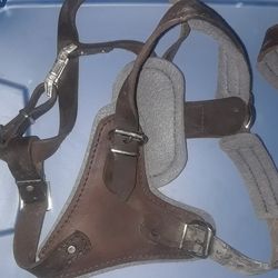 Dog harnest! Pet FDT Heavy LeatherTraining Harnest! High Quality! Heavy Duty! 2 Adjustable harnest 1 barley Used Med. Dogs! 1 Like New Lrg.  Dogs