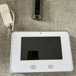 Vivent Monitor And Camera 