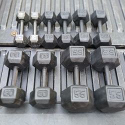 SET  OF  STEEL  HEX  DUMBBELLS  (PAIRS OF)  :  10s  15s  20s  30s  55s