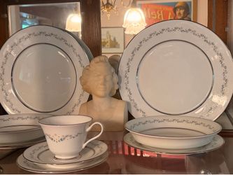 Oxford Holyoke China 6 pc place setting service for 8 48 pieces total