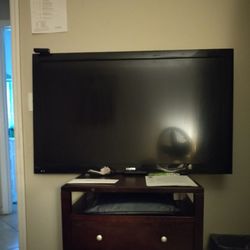 Tv Sanyo 40 Inch Television $40 (not smart tv) Separate Roku Attachment w/Remote & USB $10 u-pickup Poinciana Kissimmee 34758