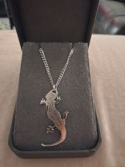 Mans necklace