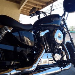 2016 Harley Davidson seventy-two custom sportster 1200 cc