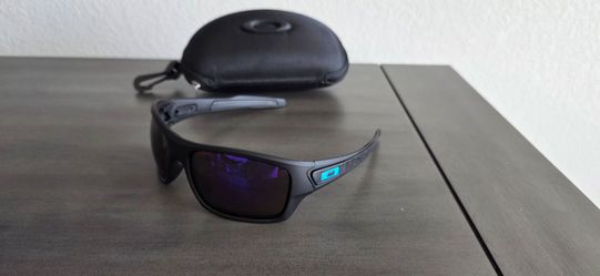 Oakley Turbine