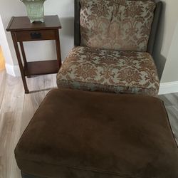 Chair with Ottoman 