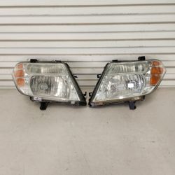 2008 To 2012 Nissan Pathfinder Headlights 