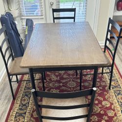 4-Seater Dining Table Set