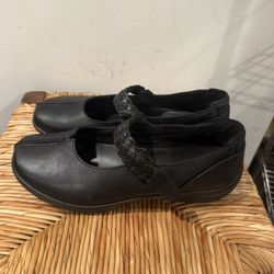 Hotter Black Flats with Braided Strap Size 7.5