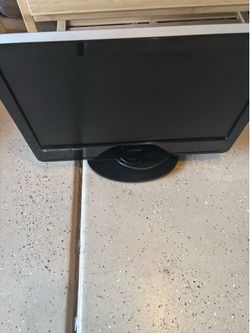 32” TV