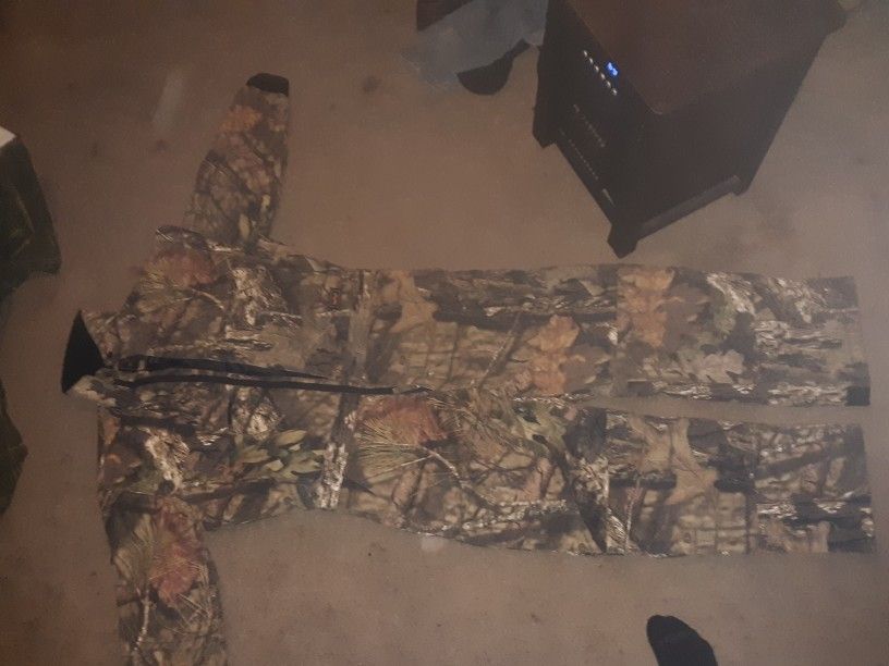 Walls Mossyoak Coveralls Xl