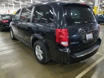 2012 DODGE CARAVAN 7 PASSENGERS