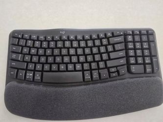 Way key wireless keyboard