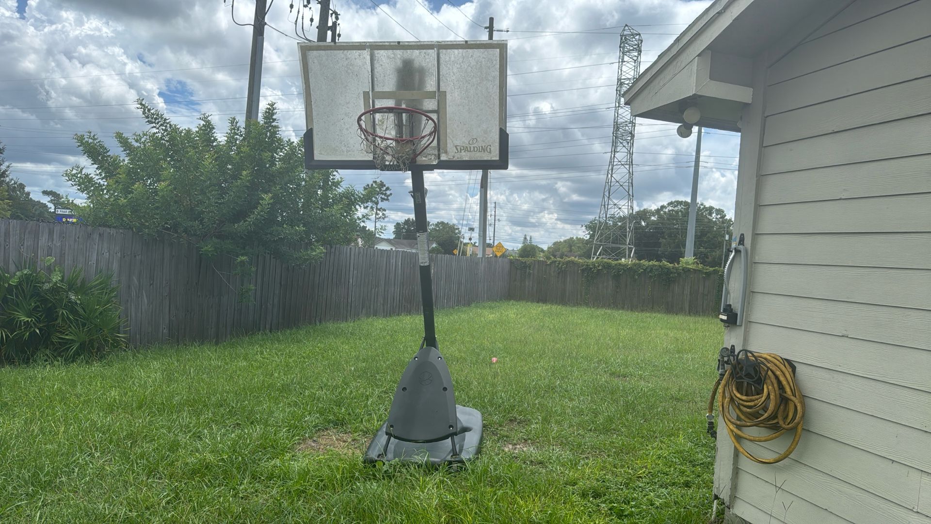 Basketball hoop