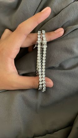 Bracelet 1 Each