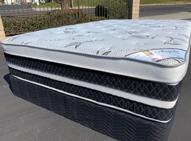 King Orthopedic Bamboo Pillow Top Mattress!!