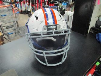 Used Schutt Youth Vengence 2.0 Football Helmet Size Large Last Cert 2025