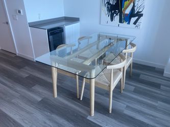 West Elm Larson Dining Table (no chairs)