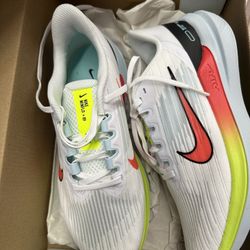 Women’s Nike Shoes