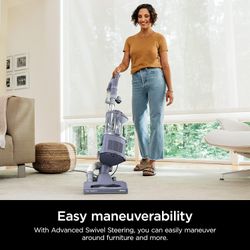 SHARK NAVIGATOR LIFT AWAY DELUXE UPRIGHT VACUUM CLEANER   