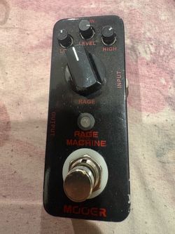 Guitar pedal