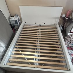 IKEA MALM BED FRAME QUEEN 