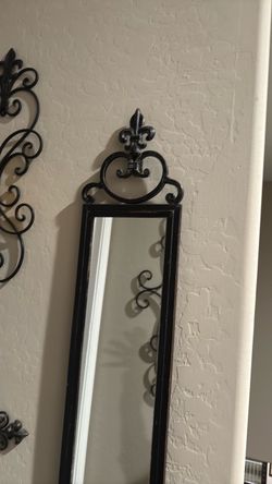 Fleur de lis long mirror wall decoration