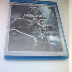 Jurassic World (Blu-ray & DVD) (widescreen) (Universal Pictures) (PG-13) (2014)