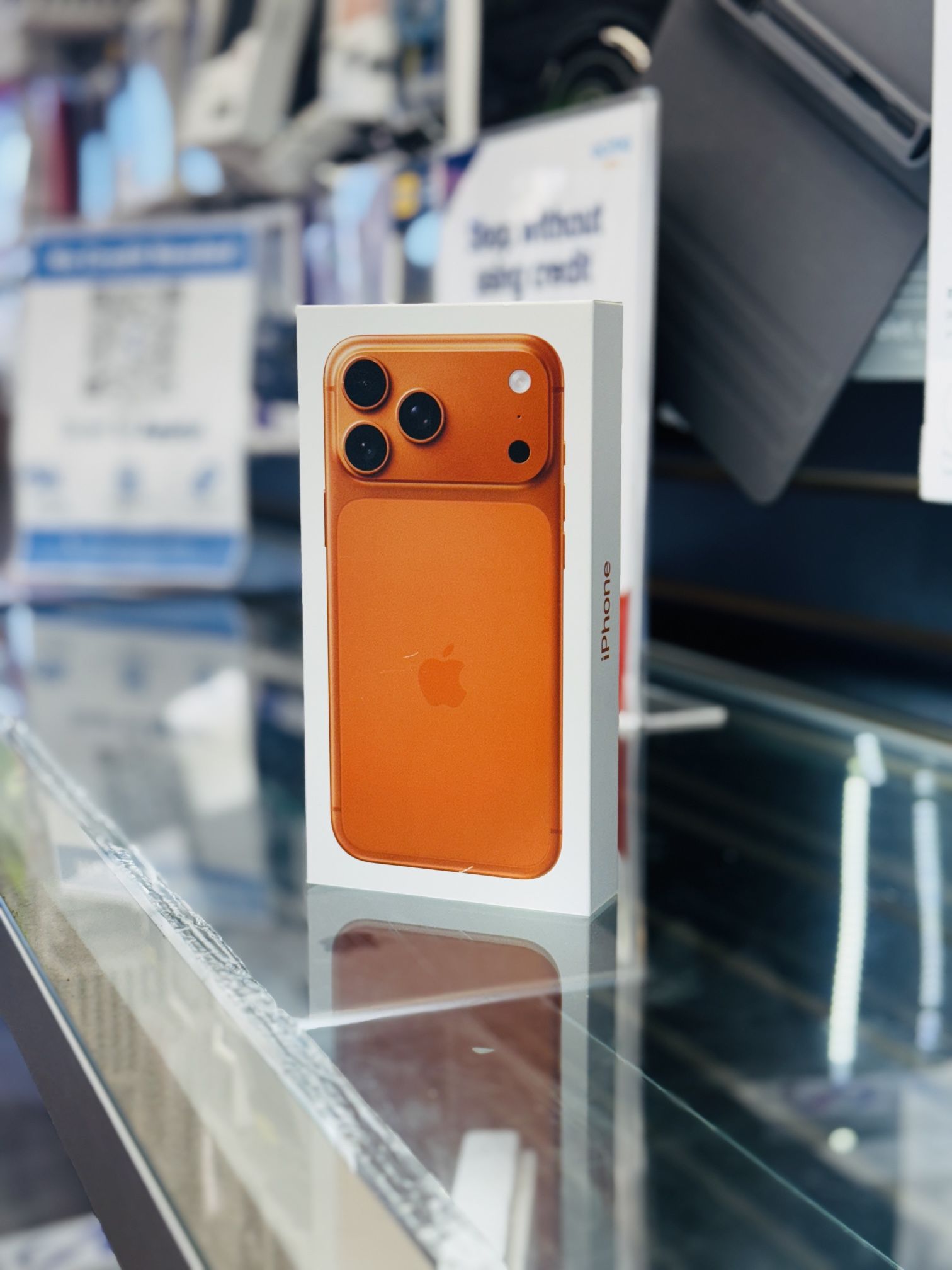 iPhone 17 Pro (Factory Unlocked) 
