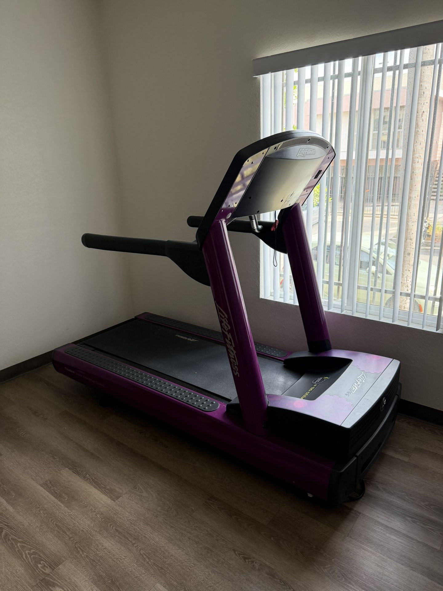 Lifefitness Commercial treadmill