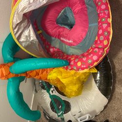Pool Floaties 