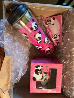 Panda Print pink Travel Tumbler, Mug, ,sticky notes and Pen gift Set- new.