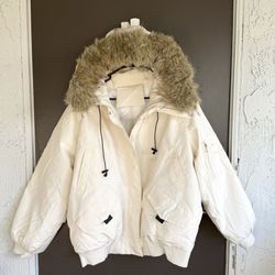 Brand New Stylish Warm Creamy White Hooded Puffer Jacket