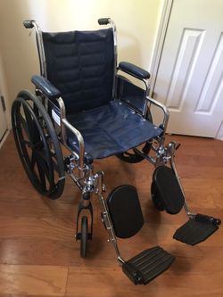 Invacare Tracer SX Wheelchair Arm Rests Midnight Blue Vinyl Footrest 18" x 15.5" Seat