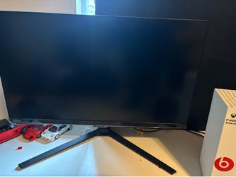 Samsung Odyssey G7 28” 4K UHD Gaming Monitor – Excellent Condition