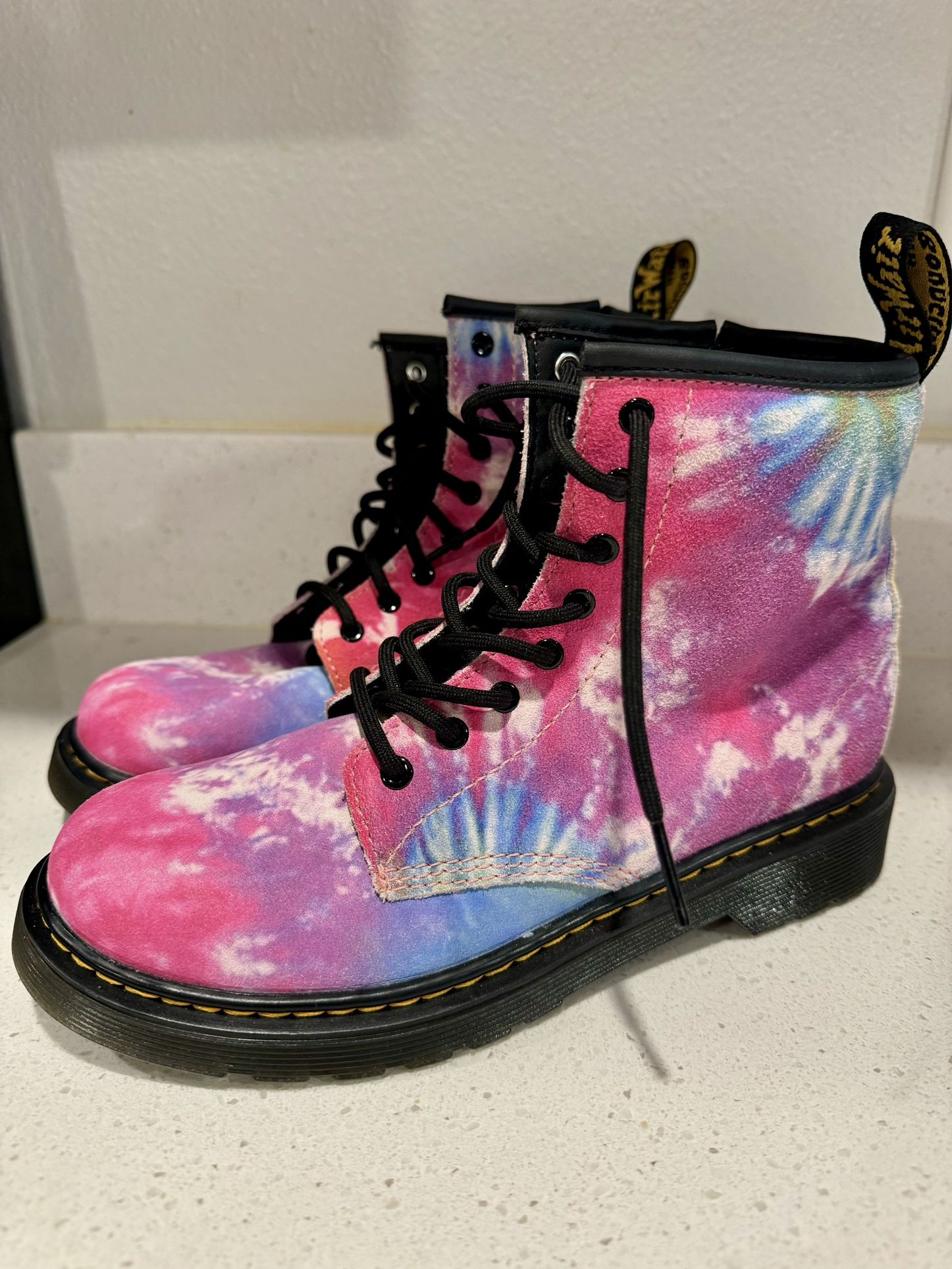 Dr. Marten’s Suede Tie Dye Boots Wmn’s Sz. 6