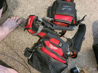 Milwaukee Tool Belt with suspenders